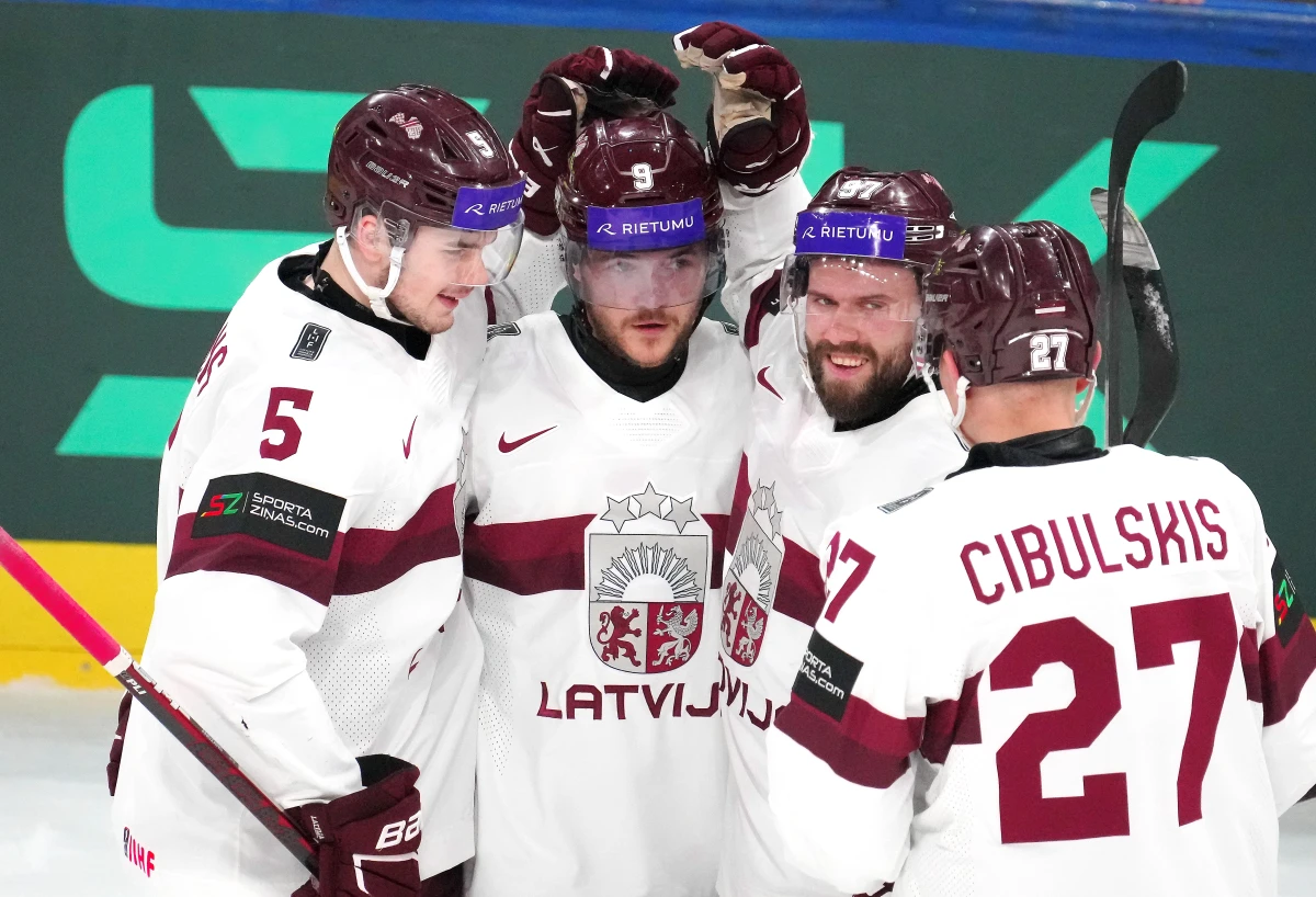 Сборная Латвии по хоккею сенсационно пробилась в 1/4 финала Чемпионата мира-2026