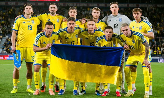 Сборная Украины почтила память североирландского добровольца