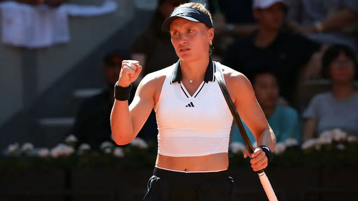 Самая громкая сенсация от украинки на Roland Garros 2026! Стародубцева обыграла Рыбакину